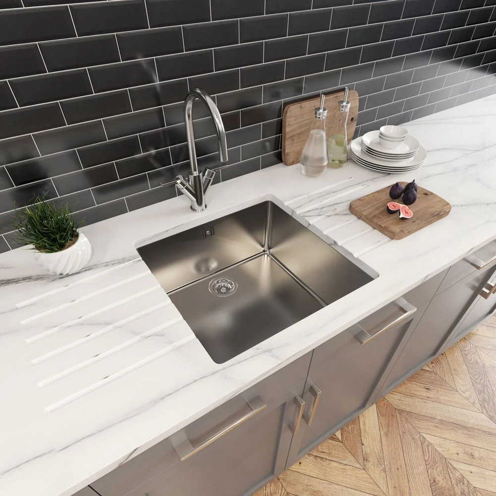 Astini Serena 1.0 Bowl Stainless Steel Undermount Kitchen Sink & Waste 4040 - Image 2