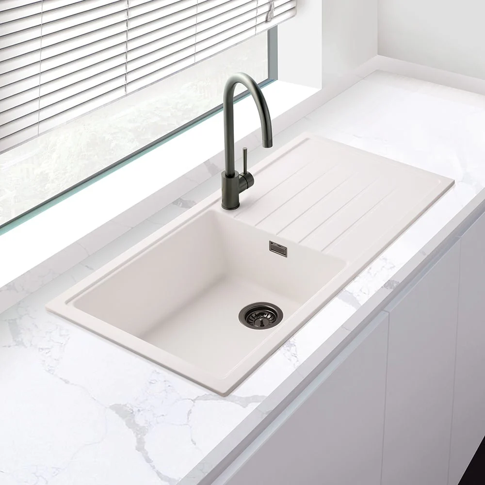 Astini Sopra Single Lever Kitchen Mixer Tap with Modern Design and Durable Finish - Image 4