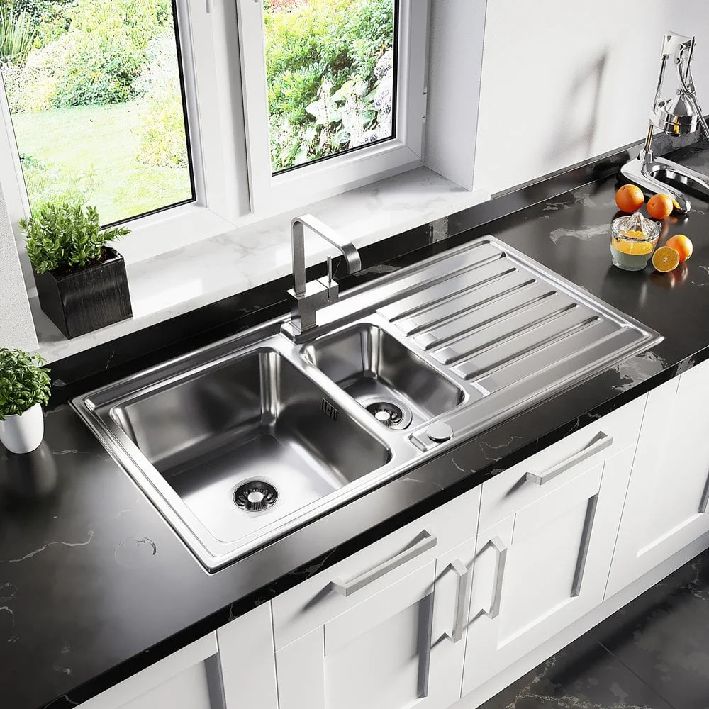 Astini Vicenza 1.5 Bowl Brushed Stainless Steel Kitchen Sink & 5EBS Tap - Image 5