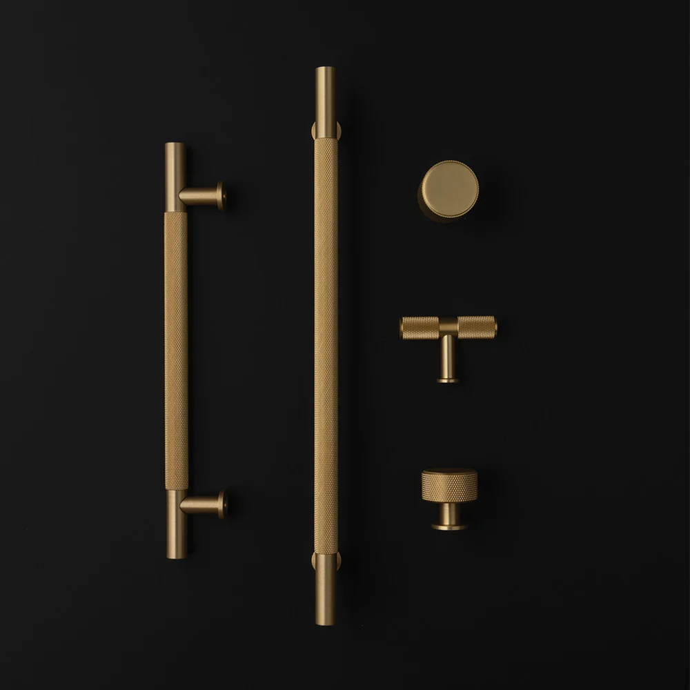 FENDER KNURLED Round Post Knob Kitchen/Bedroom Door Handle Satin Brass - Image 2