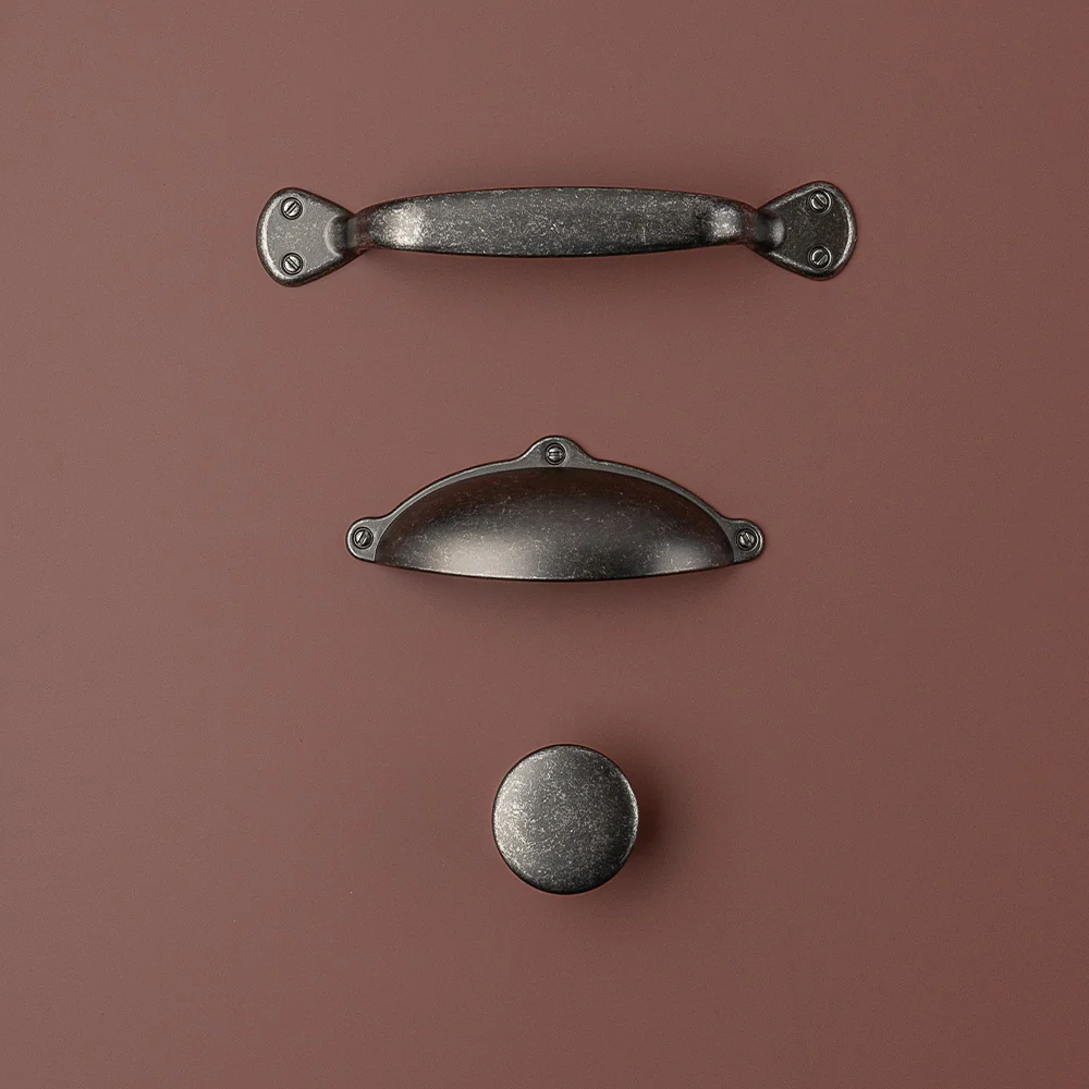 Finsbury D Kitchen/Bedroom Door Handle Pewter - Image 4