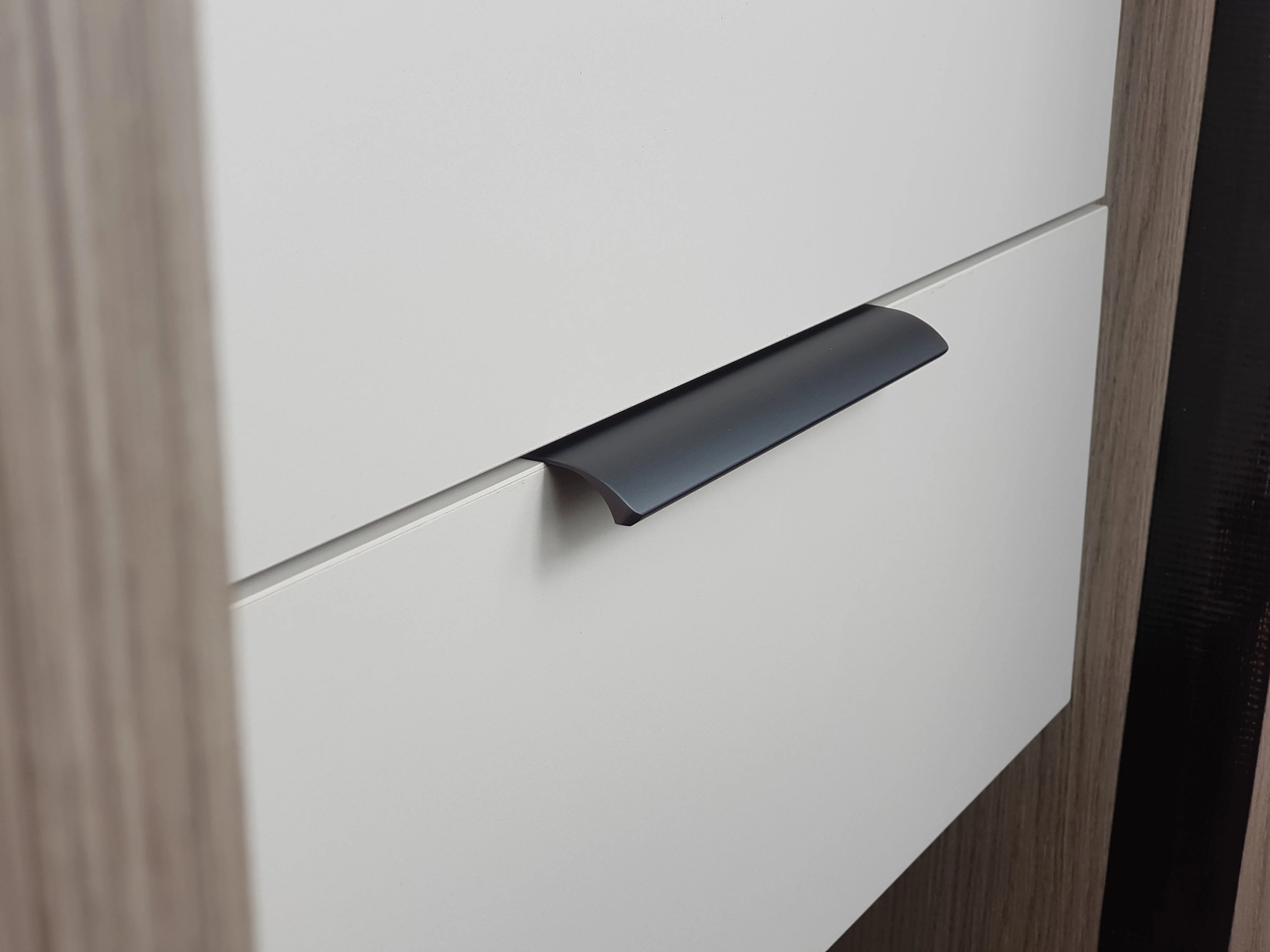 M4TEC Alva Bar Pull Handle Steel Grey VD3 - Image 2