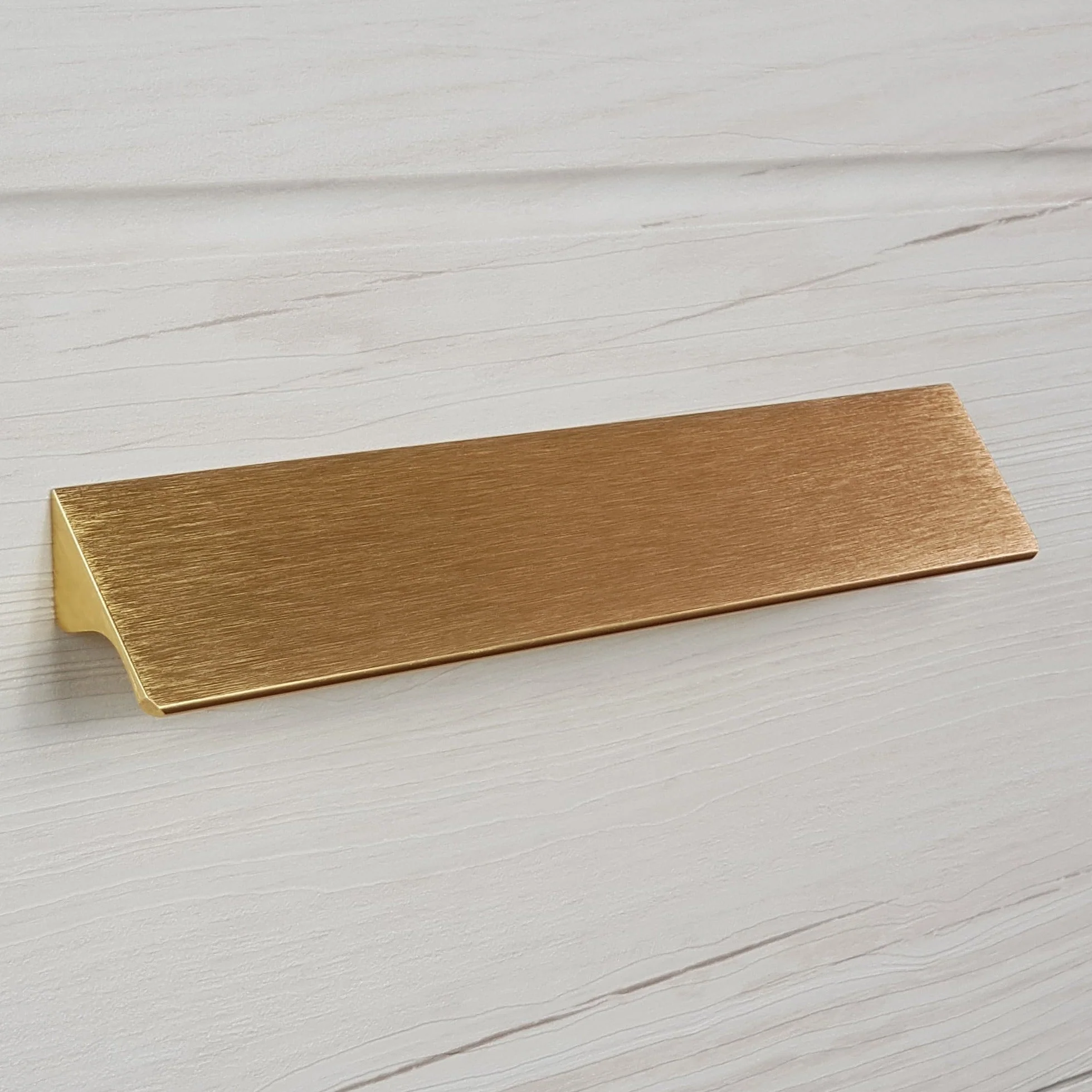 M4TEC Brushed Brass Bar Pull Handle – Cupboard, Drawer & Door (VE8 Dalry Series, Pack of 10) - Image 2